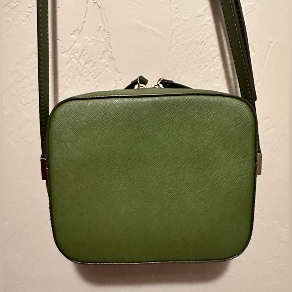 KATE SPADE GREEN CROSSBODY BAG & WALLET - Picture 3 of 12